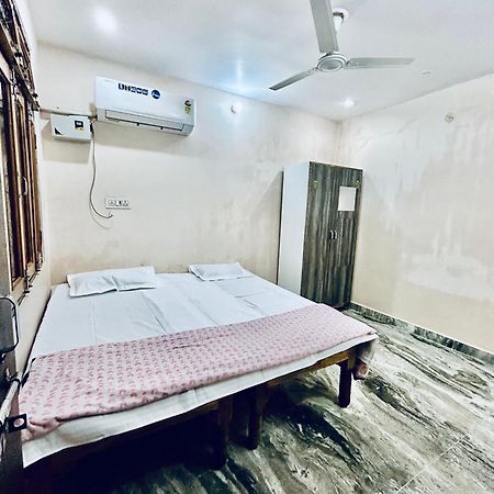 הוילה Allāhābād Junction Vishwanath Residency מראה חיצוני תמונה