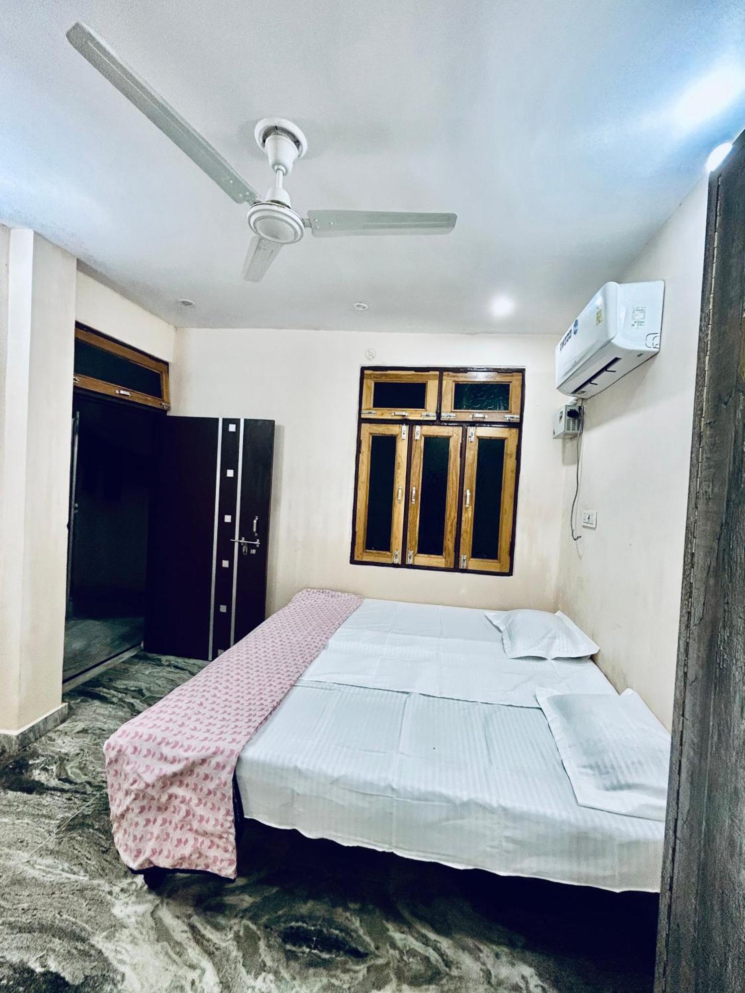 הוילה Allāhābād Junction Vishwanath Residency מראה חיצוני תמונה